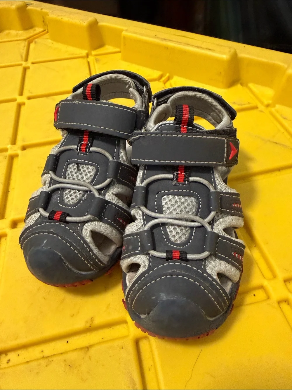 Kids Gray and Red Closed-Toe Sandals